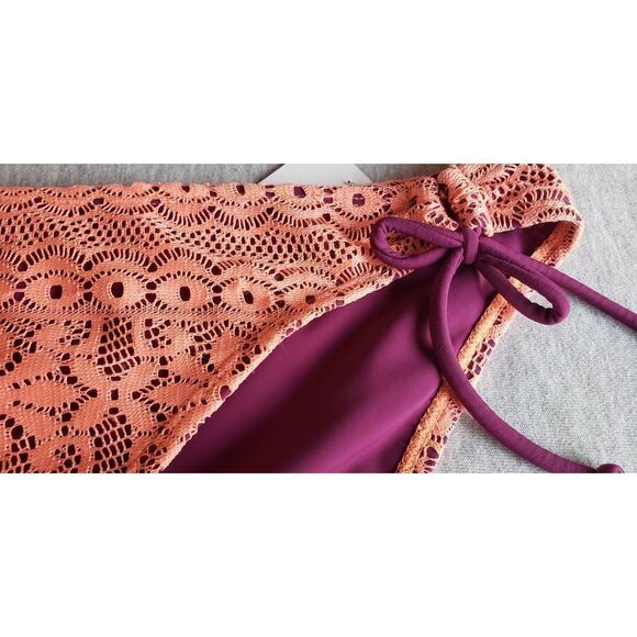 MALIBU DREAM GIRL CORAL CROCHET OVERLAY NWOT BIKINI BOTTOM - Picture 2 of 6